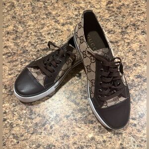 Gucci Women's Brown Canvas Sneakers US Woman 9